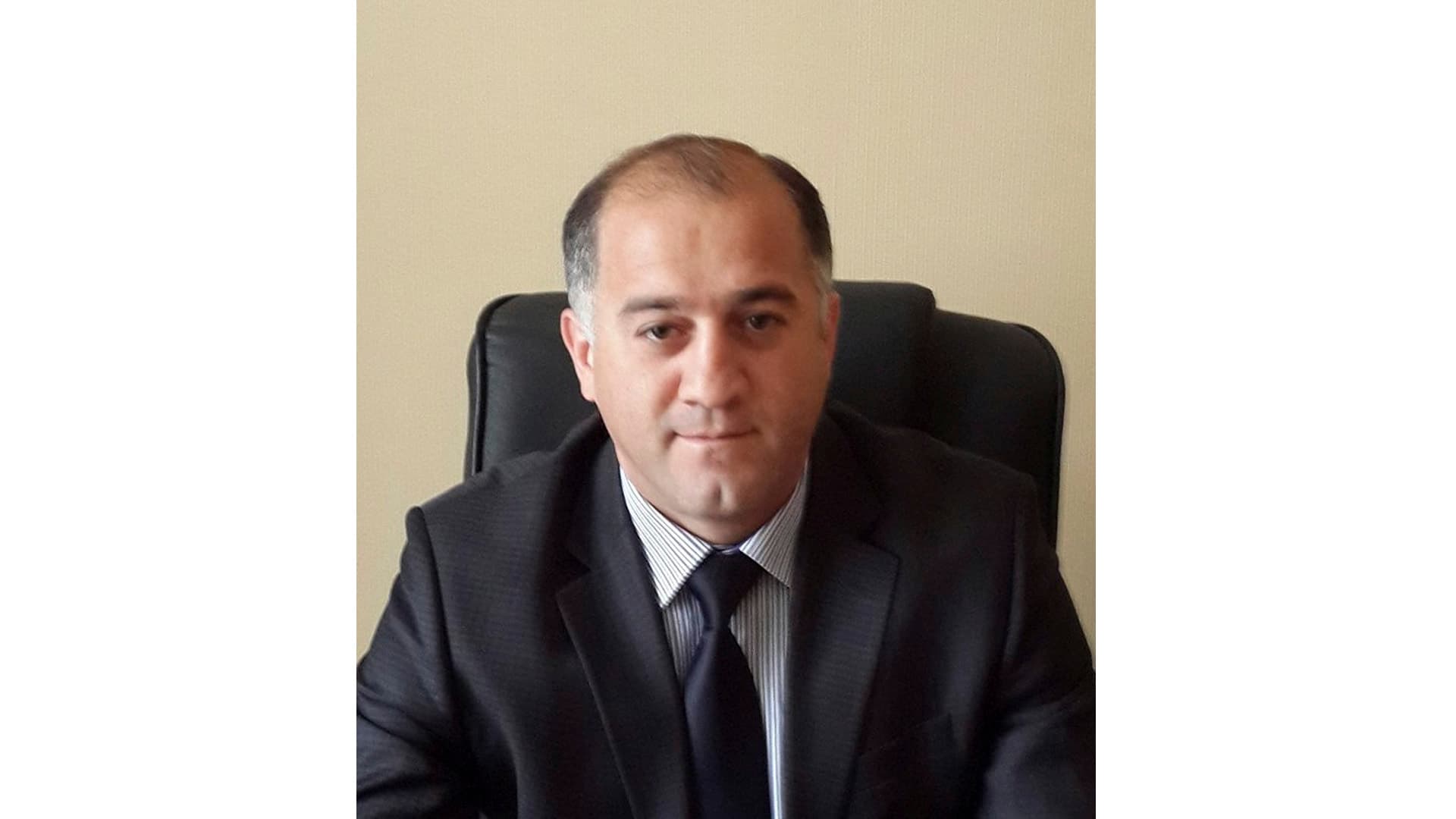 Uşağa qulluq üçün nənə və ya baba qismən ödənişli sosial müavinət ala bilərmi?