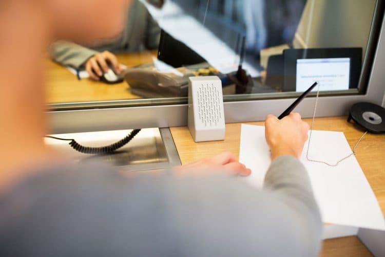 Vergi ödəyicisi yeni bank hesabını necə aça bilər?