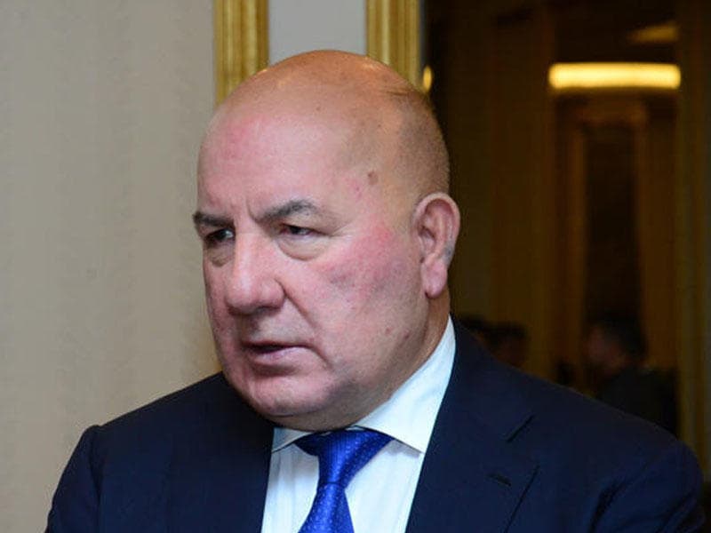 "4 aydır bankların nağd valyuta alışları satışlarını üstələyir" - ELMAN RÜSTƏMOV