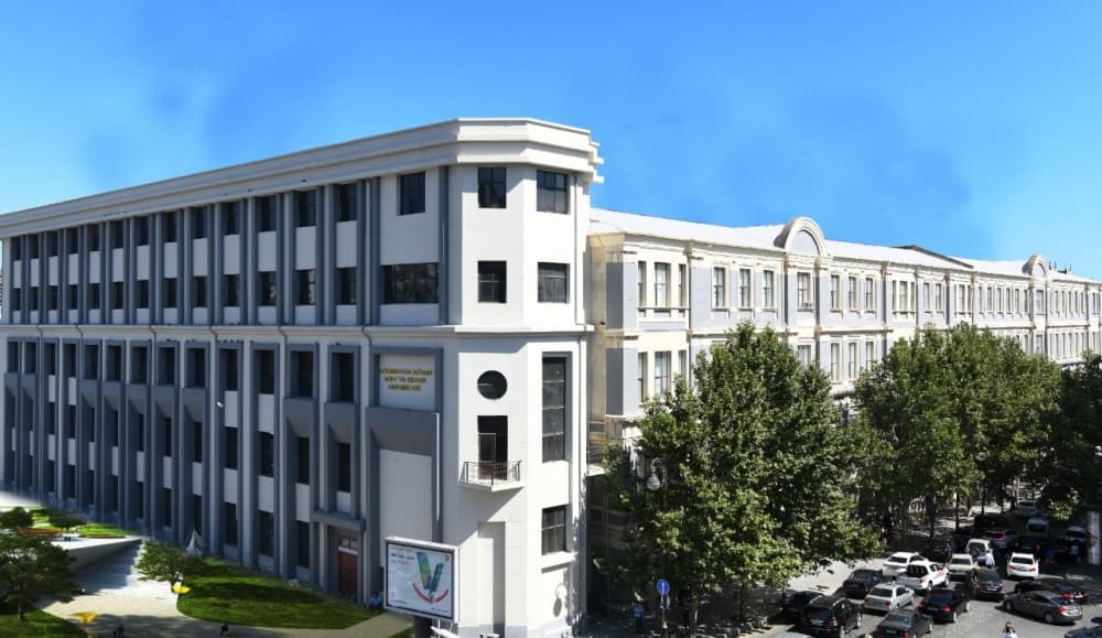 Neft və Sənaye Universiteti tender elan edir