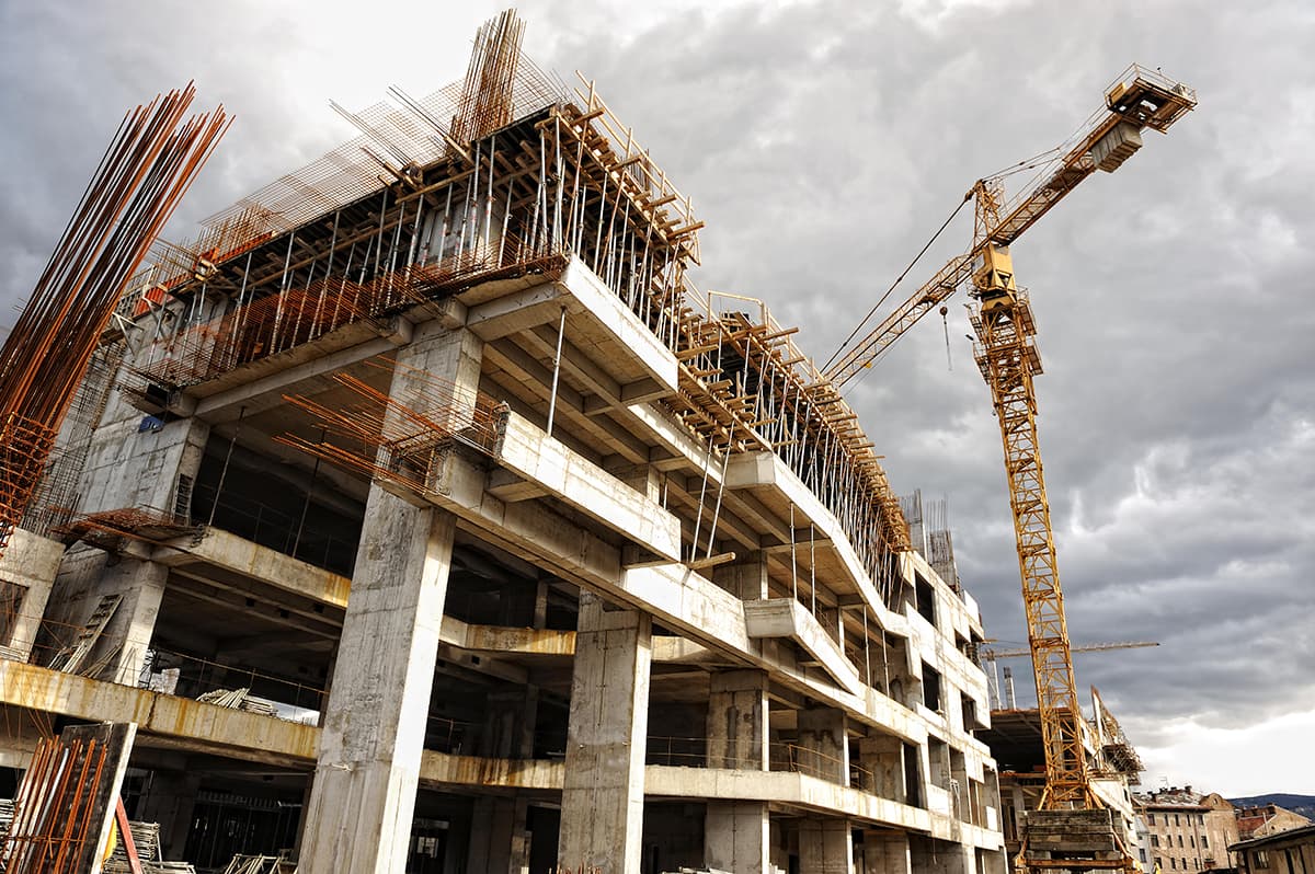 Paytaxtda tikinti materiallarının istehsalı 38,4% artıb