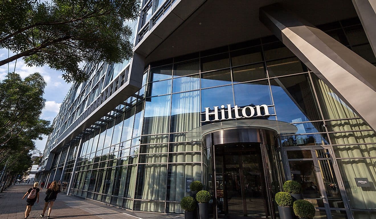 Azərbaycanlı investorlar Gürcüstanda - "Hilton" Oteli Tikəcəklər