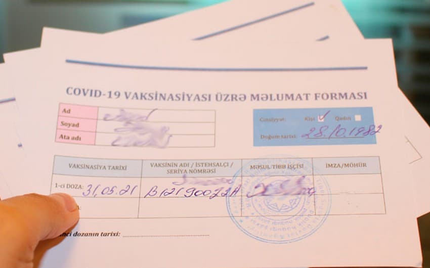 Saxta COVID-19 pasportu verən vəzifəli şəxslər ifşa olunub