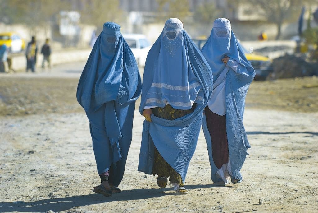 Taliban-dan qadınlara çağırış