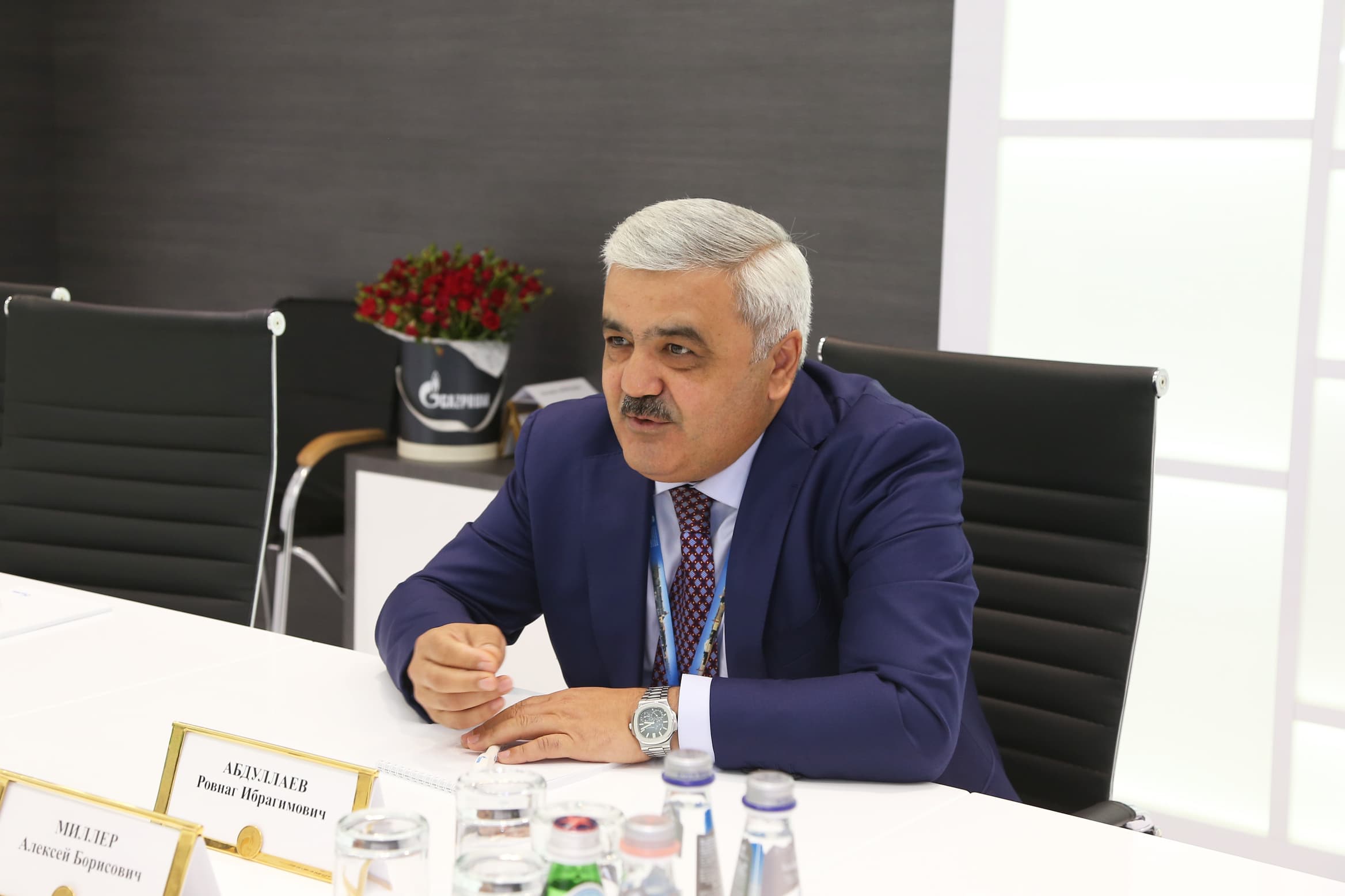 SOCAR irihəcmli kredit aldı-RÖVNƏQ ABDULLAYEV AÇIQLADI