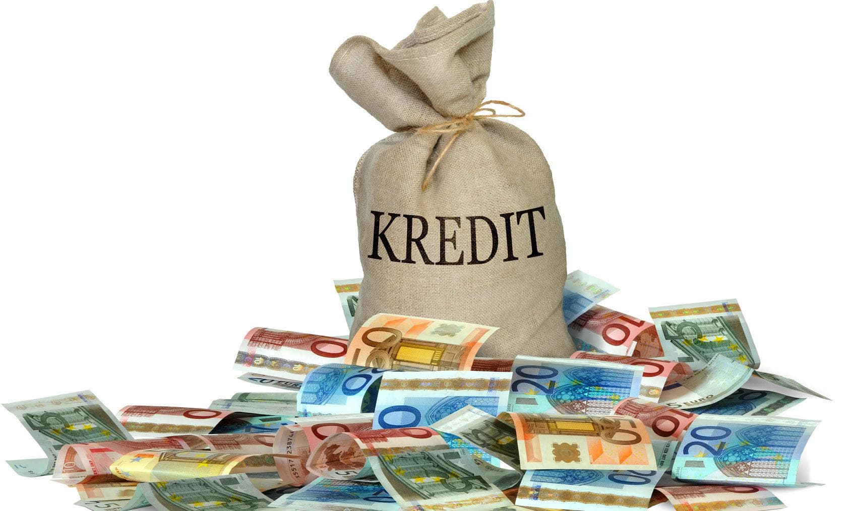 Azərbaycanda bankların kredit portfeli 5.7% artıb