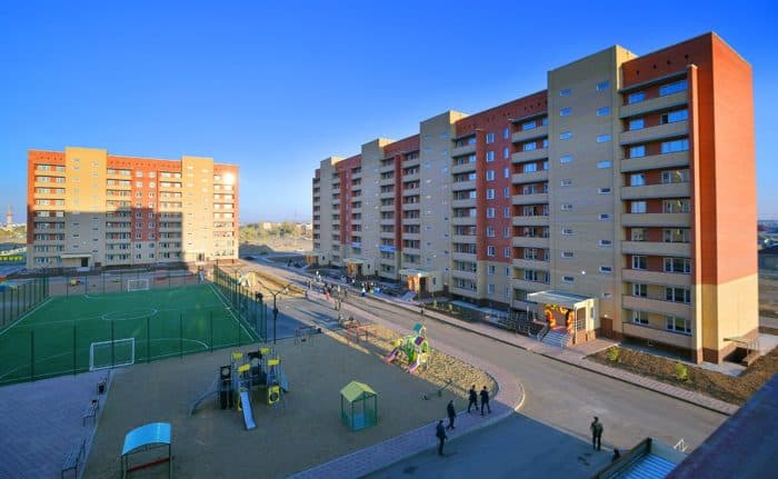 Eyni mənzil bir neçə şəxsə satılarsa, qanuni sahibi kim olmalıdır? - Açıqlama