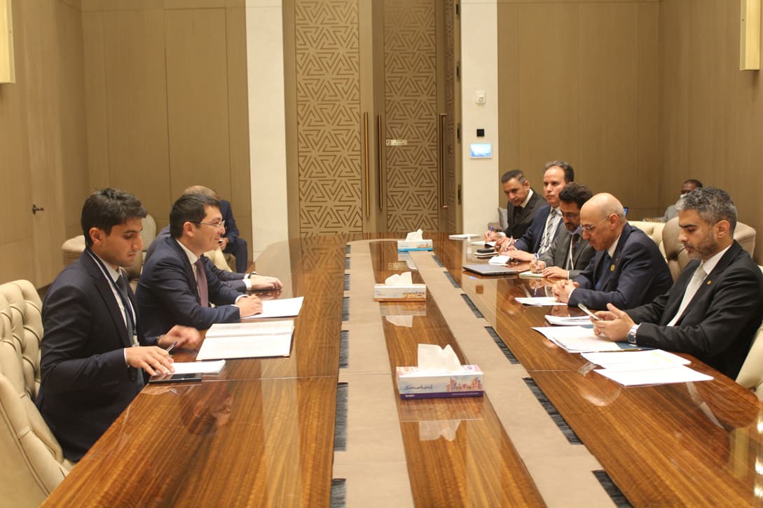 Potensial sərmayədarlara Azərbaycanın investisiya layihələrinin təqdimatının təşkili müzakirə edilib