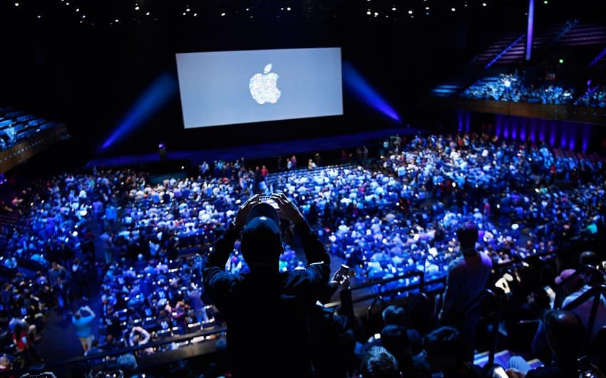 "Apple" gələn həftə yeni məhsullarını təqdim edəcək