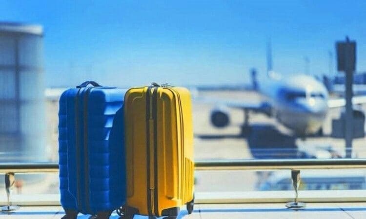 Daha bir ölkə vaksinli turistlər üçün sərhədləri açır
