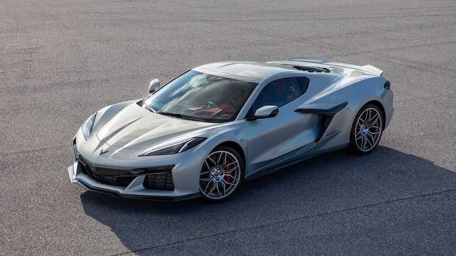 Yeni Corvette Z06 kupesinin ilk şəkli peyda olub - VİDEO