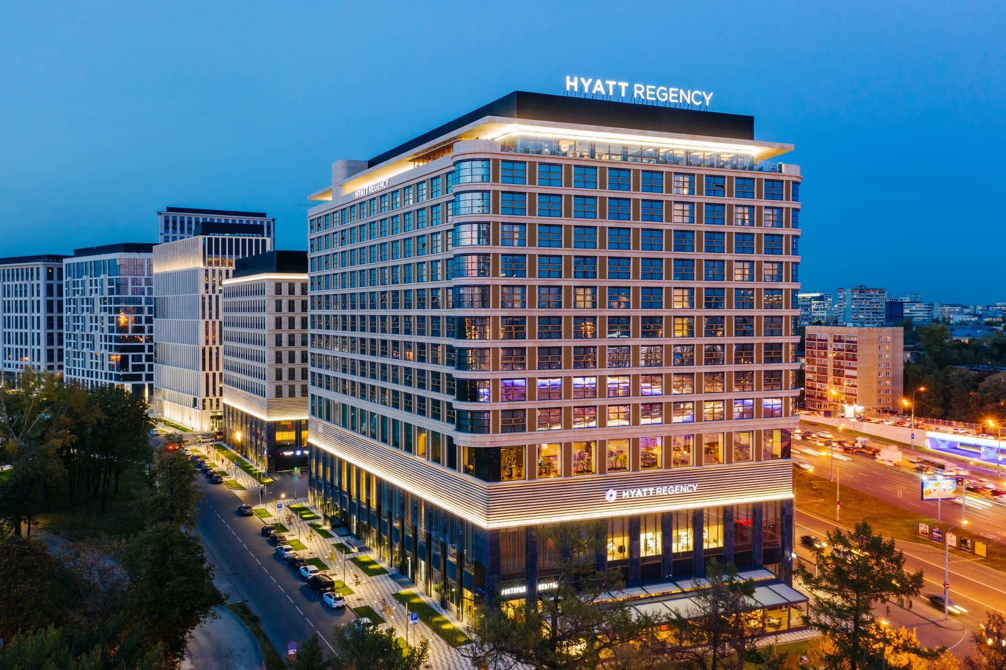 “Hilton” və “Hyatt” otel şəbəkələri də sanksiyalara qoşuldu