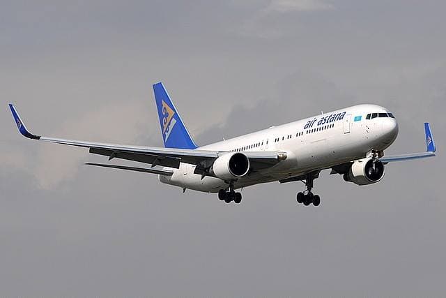 “Air Astana” Rusiyaya uçuşları dayandırıb