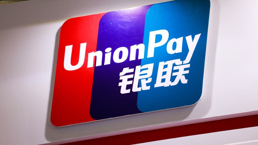 Rusiya bankları Çinin UnionPay ödəniş sisteminin kartlarının emissiyasını kəskin şəkildə artırıb
