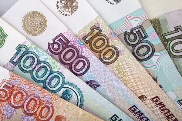 Dünya Bankı: Rubl devalvasiya ola bilər