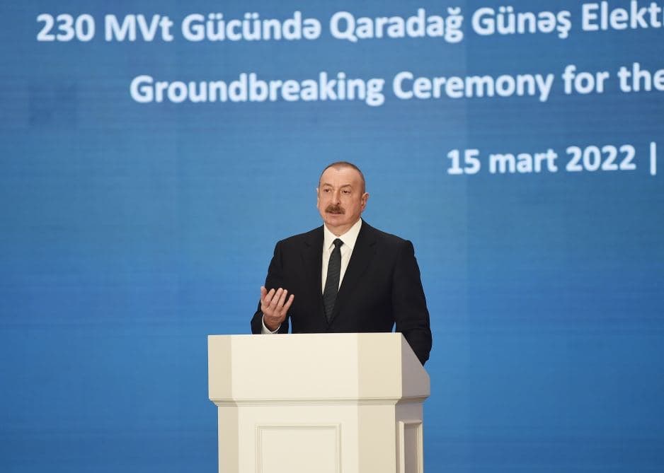 İlham Əliyev: Əgər istəsək, xarici dövlət borcunu bir gün ərzində sıfırlaya bilərik
