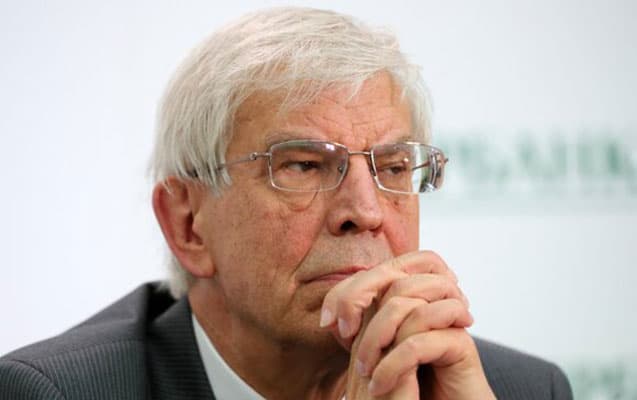 İqnatyev Rusiya Mərkəzi Bankından gedir