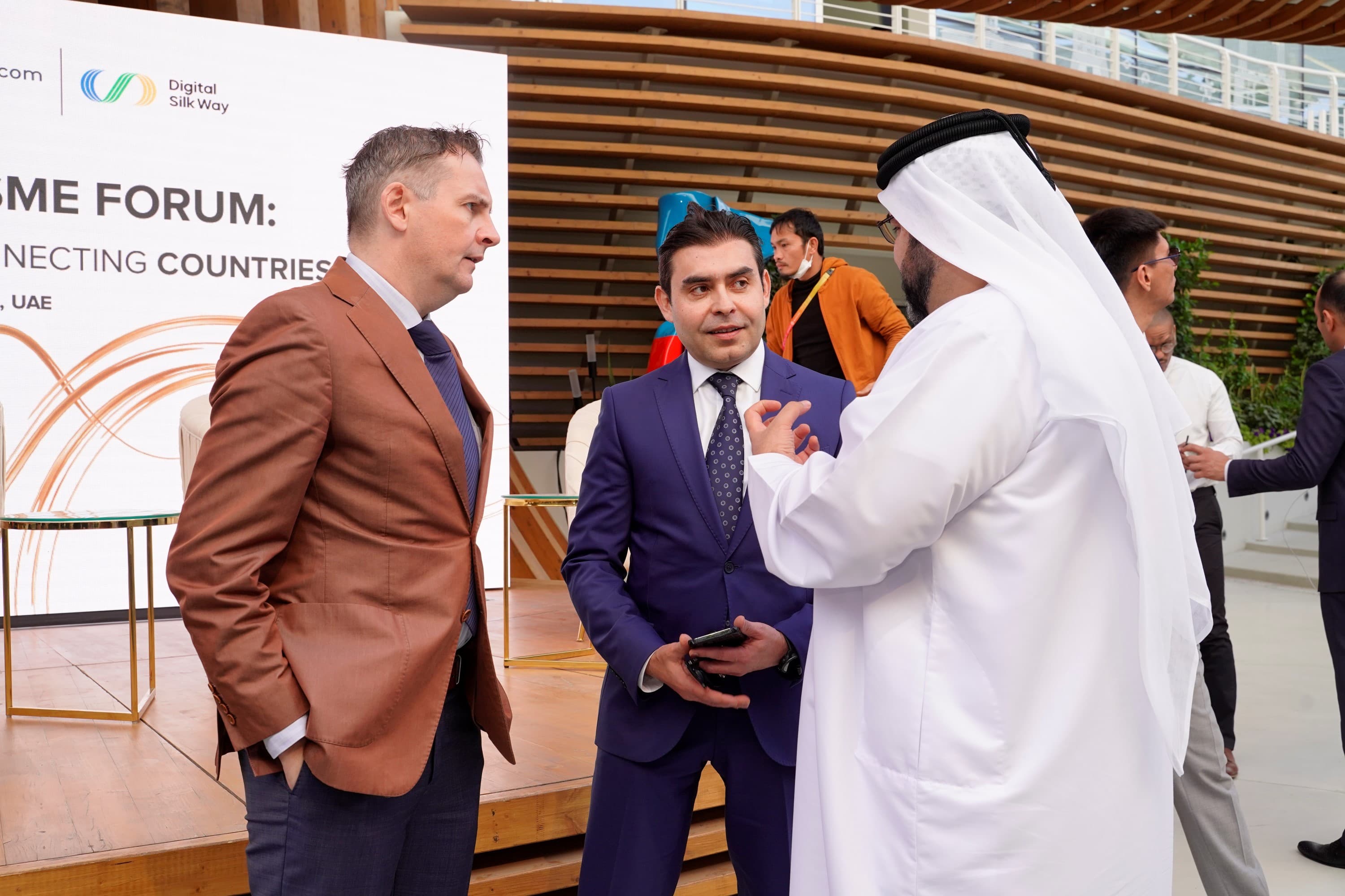 NEQSOL Holding və AzerTelecom “Rəqəmsal İpək Yolu” layihəsini Dubay Expo-da təqdim edib