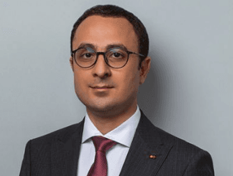 Odlar Yurdu unvesitetinin rektorunun sahib olduğu bankda YENİ RƏHBƏR