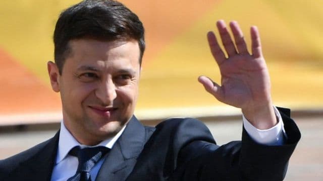 Zelenski: “Artıq 29 ölkənin Ukraynadakı səfirliyi işini bərpa edib”