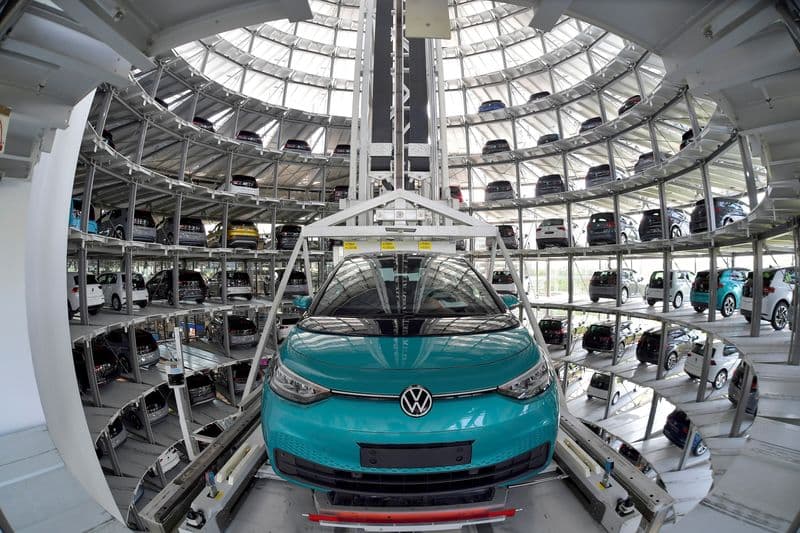 Volkswagen 2022-ci ilə dair proqnozlarına sadiq qalıb