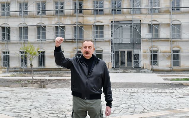 İlham Əliyev Şuşadan xalqa müraciət etdi