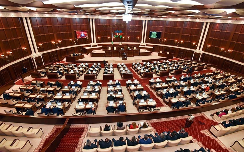 MM-in yaz sessiyasının işləri planına daxil edilmiş 6 layihə qəbul edilməyib - SİYAHI