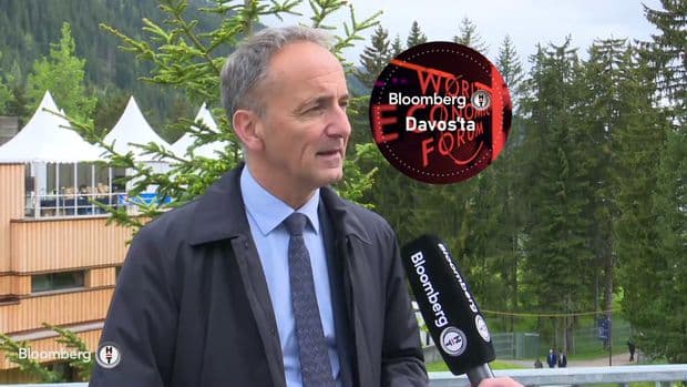 Siemens-in rəhbəri : Biz infrastrukturumuzu karbonsuzlaşdırmalıyıq