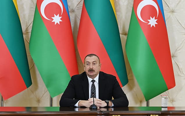 Prezidentdən 28 May paylaşımı - Foto