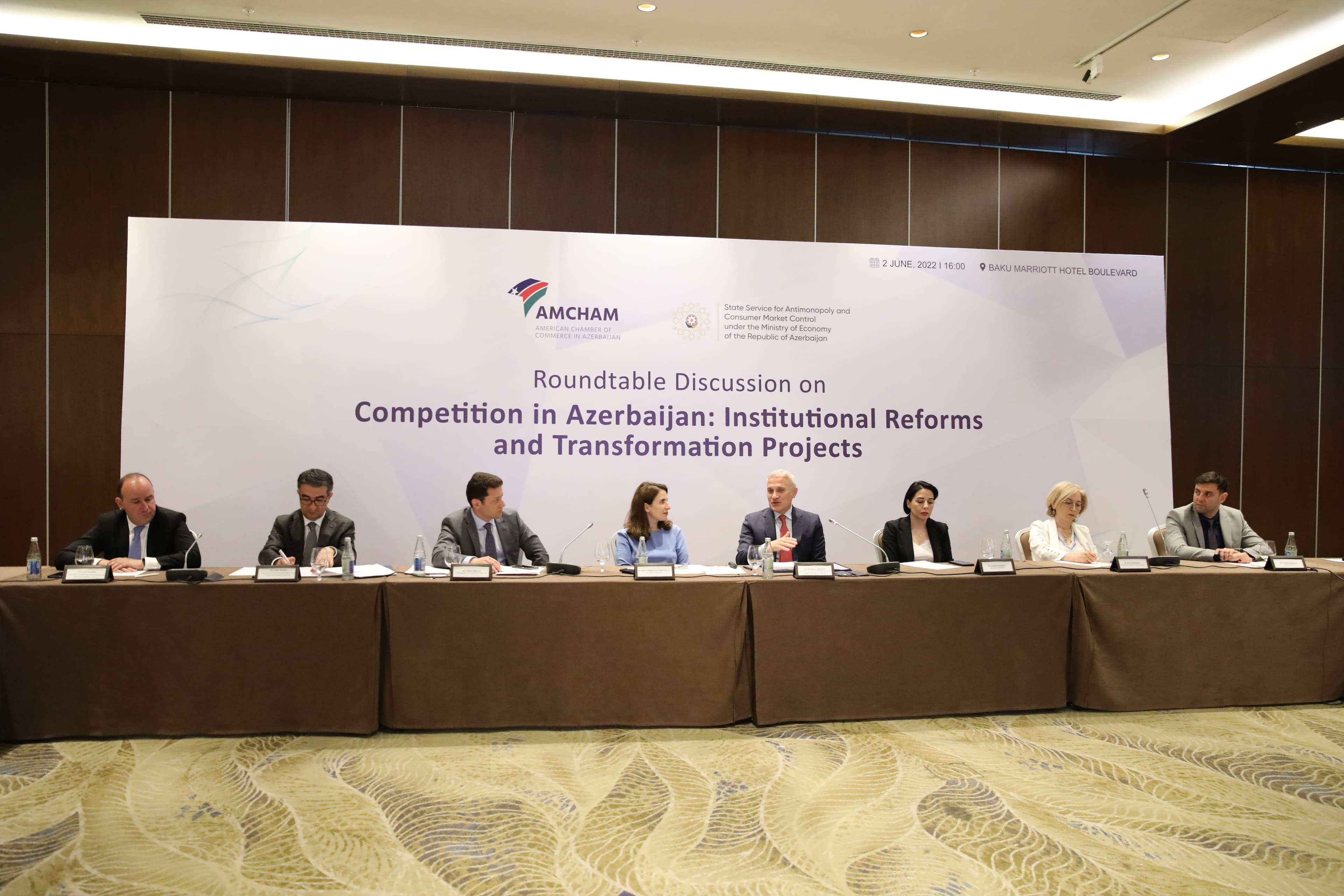 Dövlət Xidməti ilə AmCham üzvləri arasında görüş
