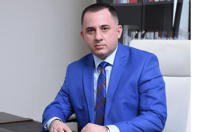 Vüqar Oruc: Bütün hallarda indi fərdi yaşayış evləri və bağ evləri diqqət mərkəzindədir