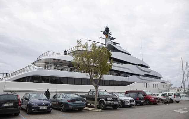 Aİ rusiyalı oliqarxların 12,5 milyardlıq aktivlərini dondurub