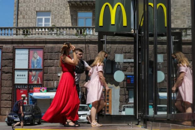 McDonald's avqustda Ukraynada yenidən faəliyyətini bərpa edə bilər