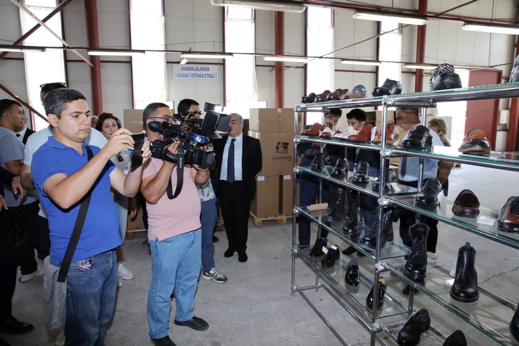 “Bakı Ayaqqabı fabriki”-nə mediatur təşkil edilib