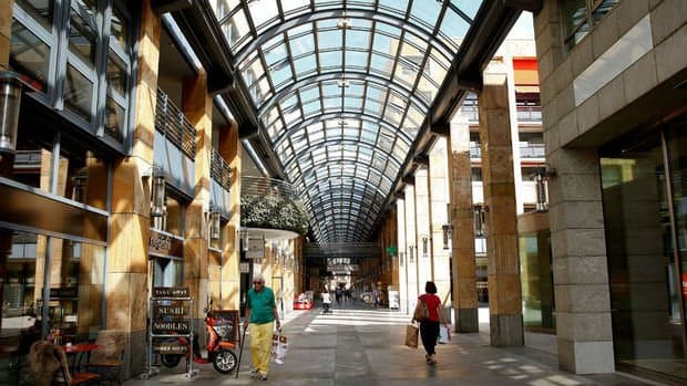 İsveçrədə inflyasiya son 29 ilin ən yüksək həddinə çatıb