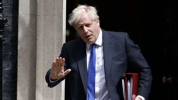 Bloomberg: Böyük Britaniyanın baş naziri Boris Conson istefa verib