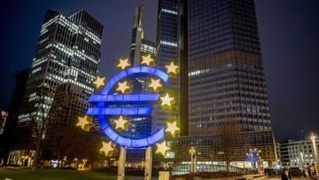 Avropa Mərkəzi Bankı: Bankların 60 faizi aşağı karbon iqtisadiyyatına hazır deyil