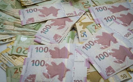 Azərbaycanın valyuta ehtiyatları 0,5 milyard manat artıb