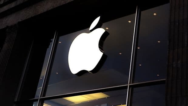 1976-cı il Apple kompüterinin prototipi 278.000 dollara hərraca çıxarıldı