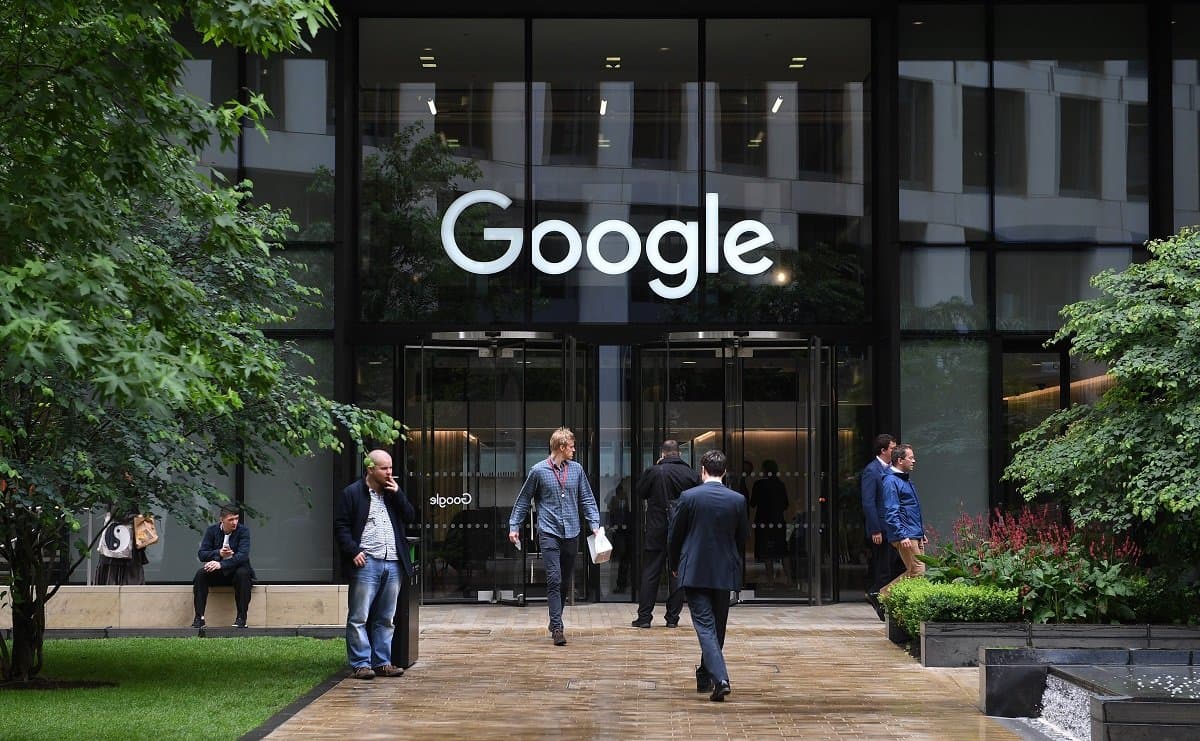 Google-un məxus olduğu şirkətin mənfəəti azalıb