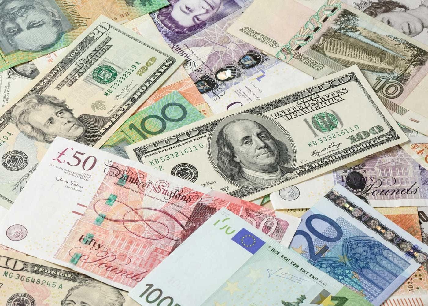 Mərkəzi Bank rəsmi valyuta məzənnələrini AÇIQLAYIB