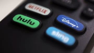 Disney Netflix-i taxtdan saldı
