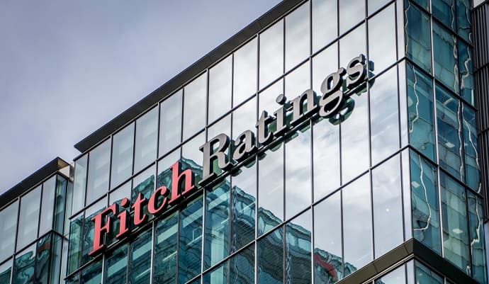 "Fitch" Ukraynanın reytinqini yüksəldib