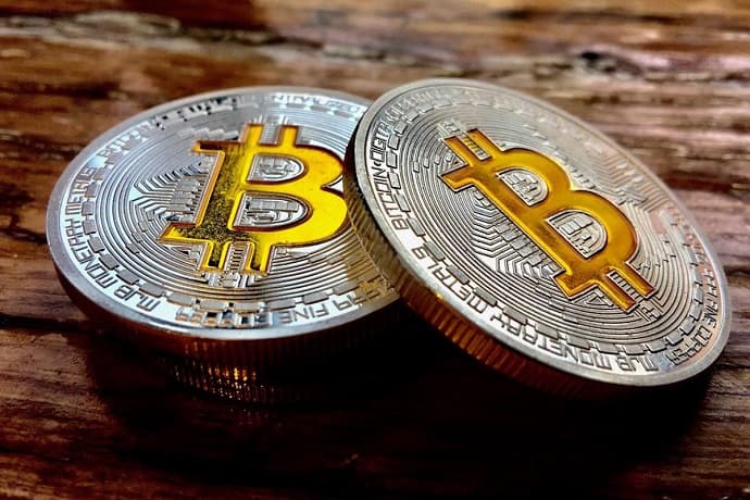 Bitkoinin qiyməti 7% ucuzlaşıb