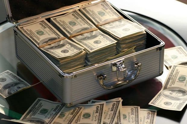 Rusiyanın ən varlı adamları ilin əvvəlindən 54 milyard dollar itiriblər