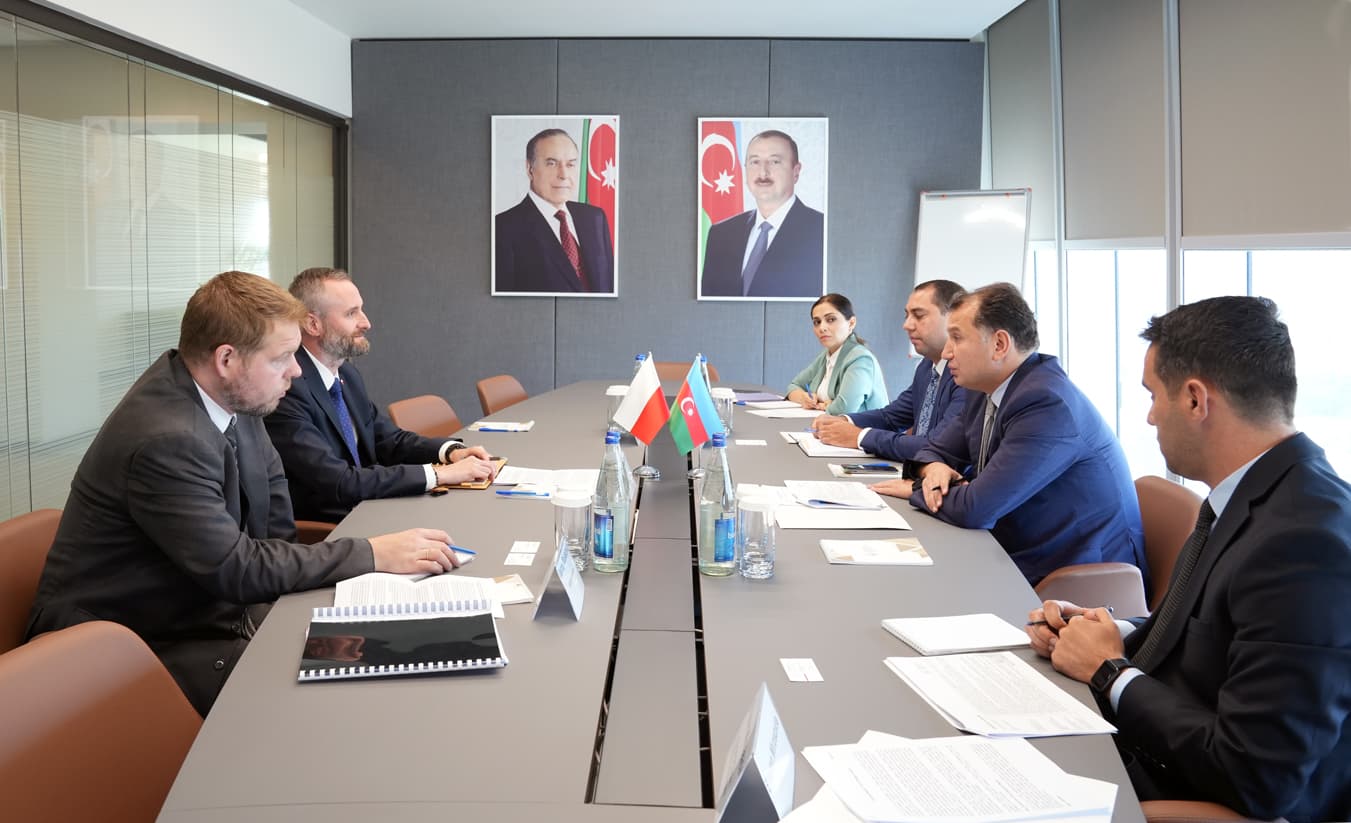 Polşa ilə iqtisadi əməkdaşlığın genişləndirilməsi müzakirə edilib