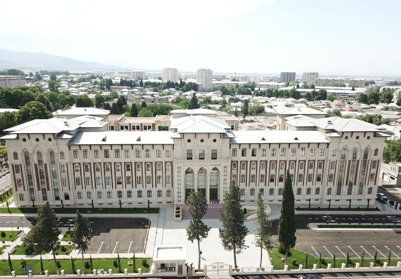 ADAU Türkiyənin Ege Universiteti ilə birgə “İqtisadiyyat” ixtisası üzrə beynəlxalq ikili diplom proqramlarına tələbə qəbulu elan edir