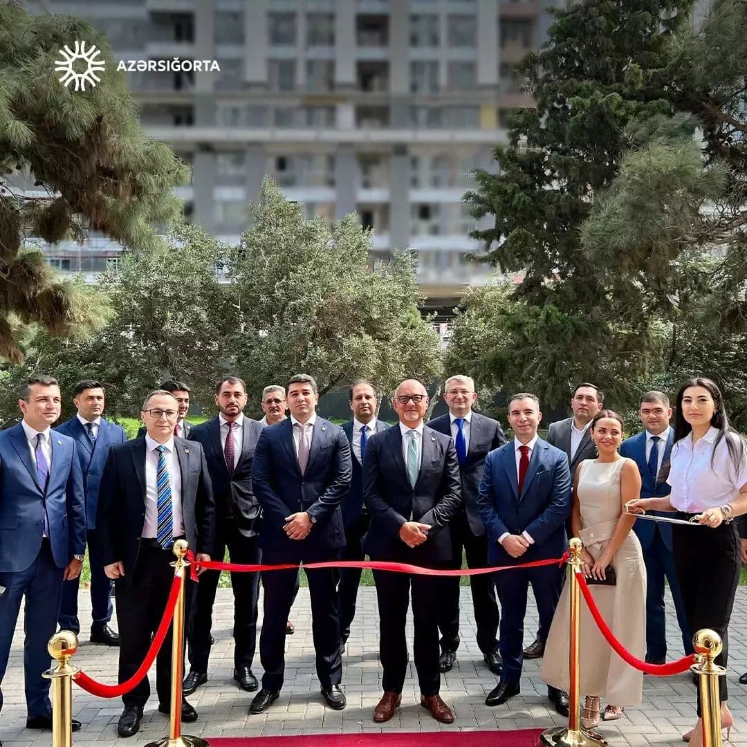 “Azərsığorta” şirkəti yeni konseptdə ilk filialını açdı – FOTO