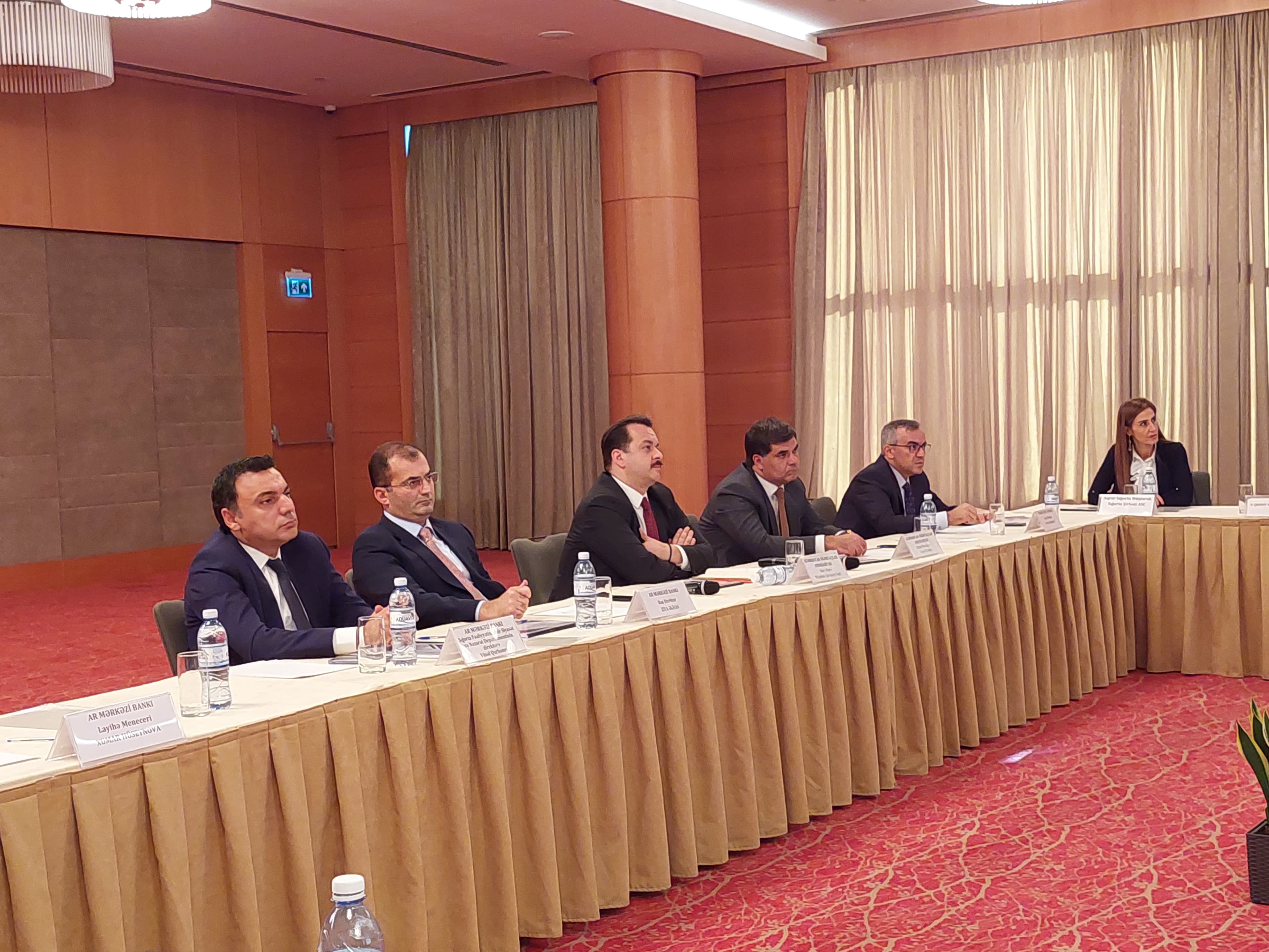 Sığorta maarifləndirməsi layihəsinin hesabat konfransı keçirilib