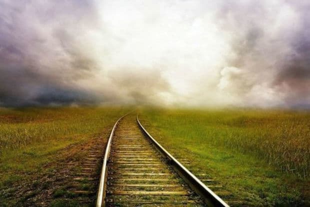 İngiltərədə dəmir yolu xidməti dayandırılır
